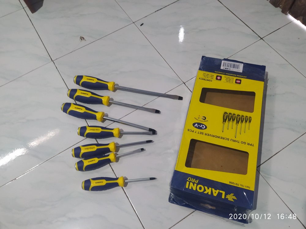 Obeng Set ( Ketok / Tembus )  7 Pc  - Lakoni Pro