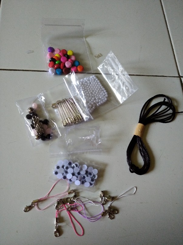 Mata Kocak Untuk Boneka