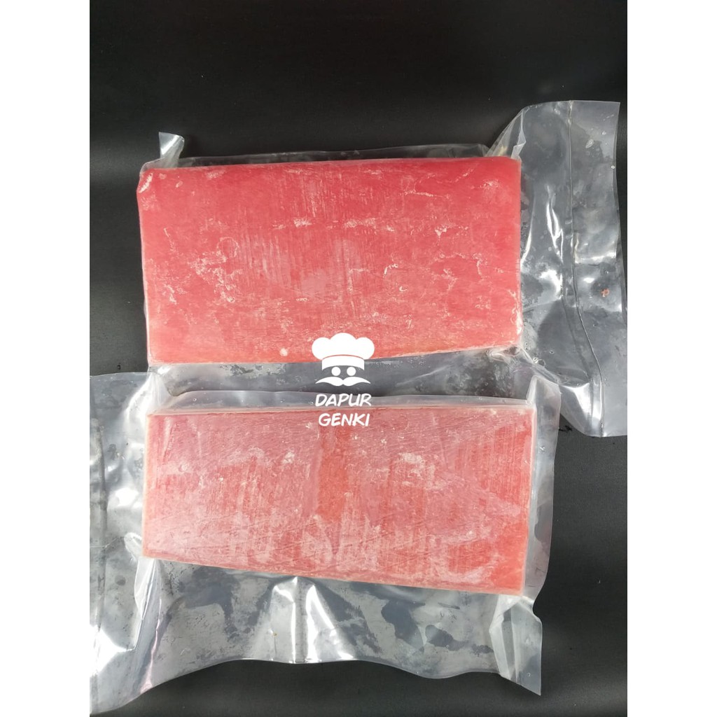 

Frozen Tuna Saku Premium (1kg) size 300-500 gram per potong