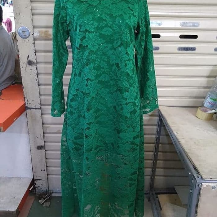 Atasan Kebaya Brokat Kinanti Warna Hijau Botol / Kebaya Modern