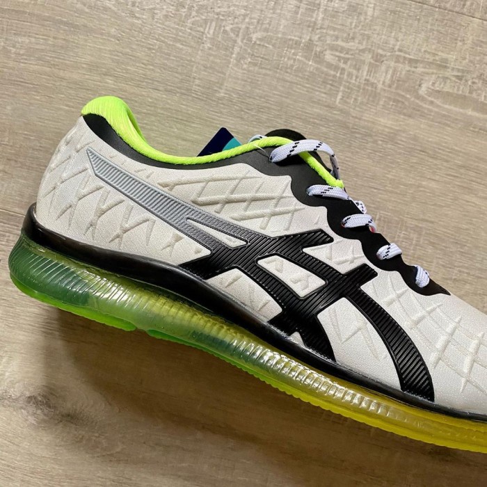 asics gel quantum infinity white