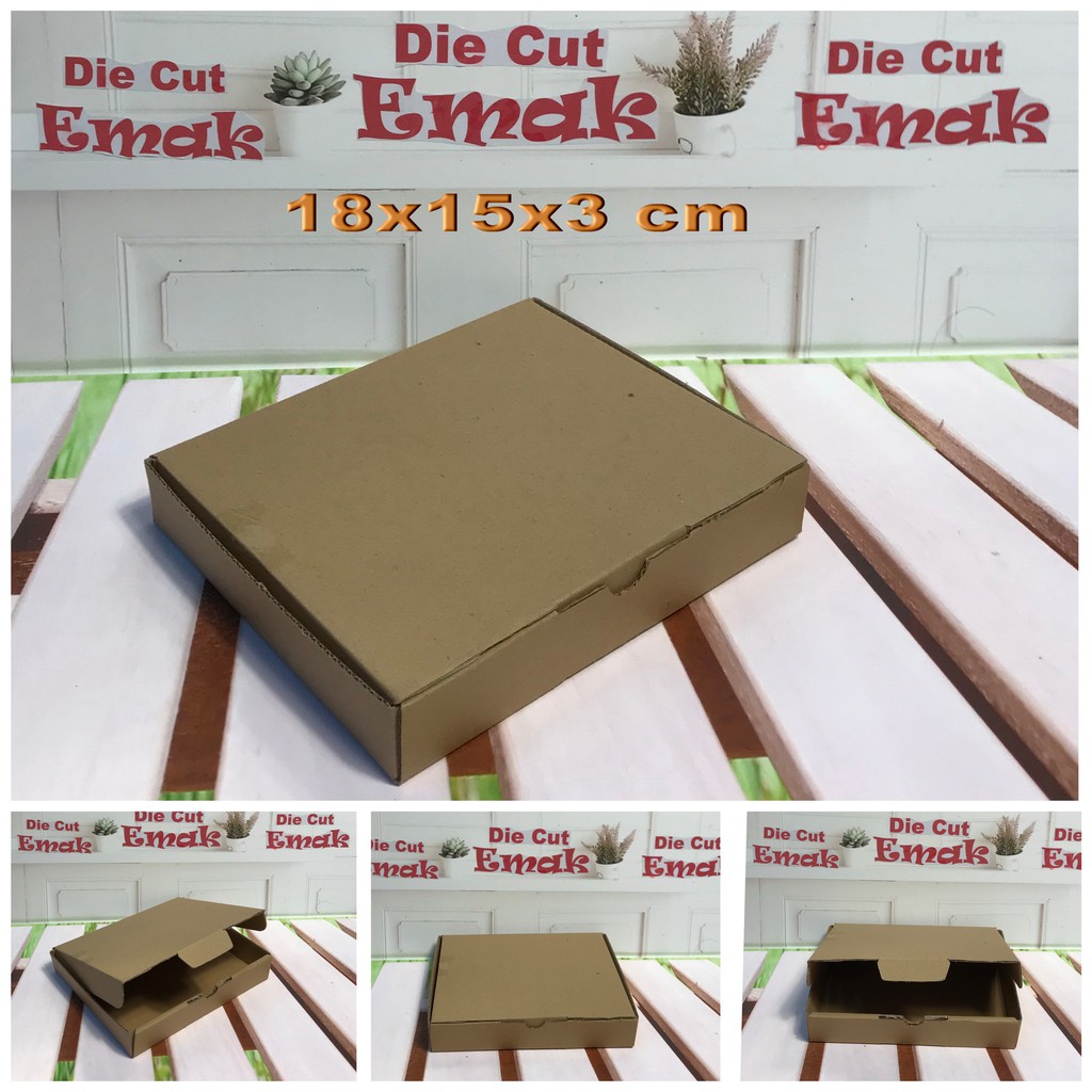 

kardus uk.18x15x3 cm kotak box karton Die Cut