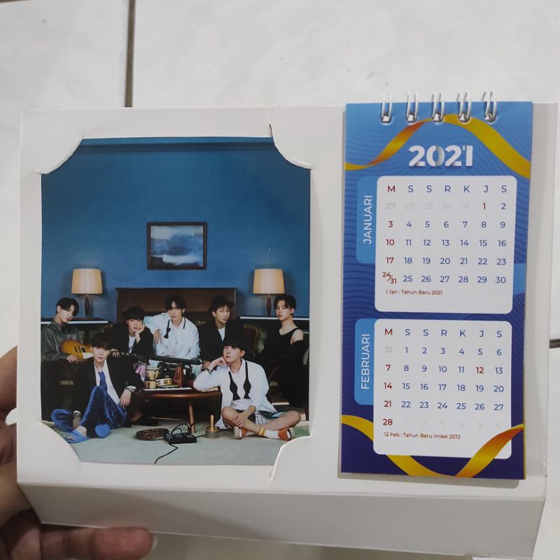 

BTS Kalender 2021