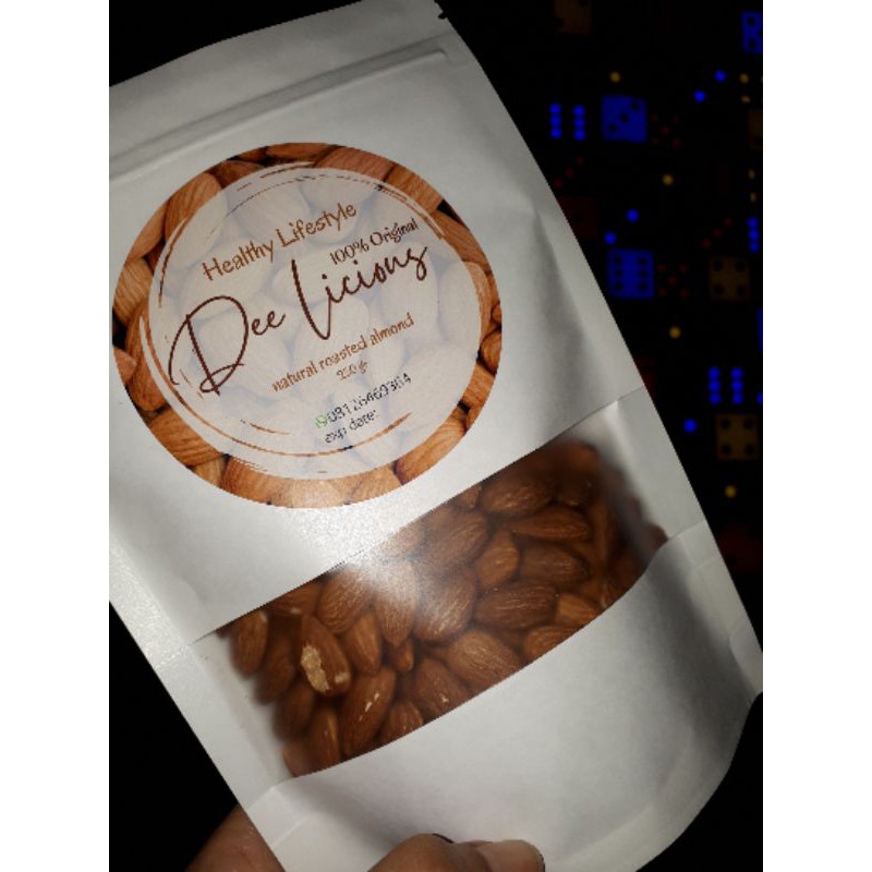 

KACANG ALMOND UTUH PANGGANG 500 GR ASLI SIAP MAKAN