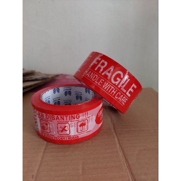 

LAKBAN FRAGILE " JANGAN DIBANTING" 48MM × 100 Yard