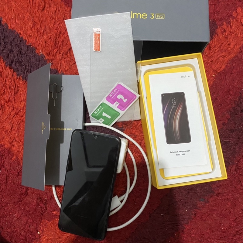 Realme 3 Pro Second