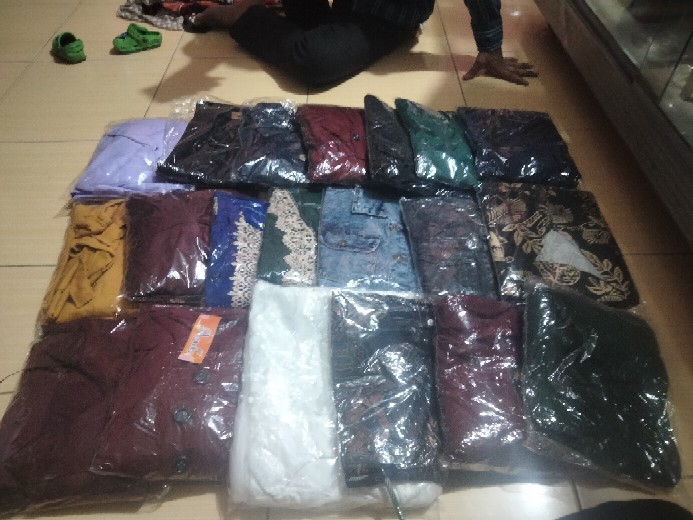 Kemeja Batik Pria Lengan Panjang Size M L Xl Xxl Bswart Batik Hrb026 Kenongo Hem Adipati Padi