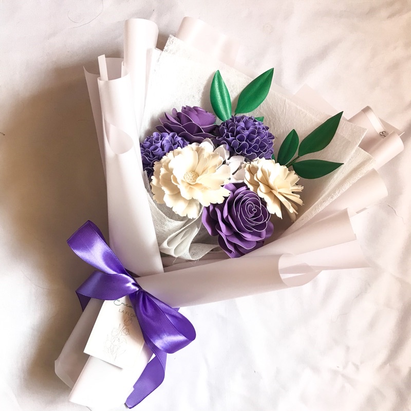 BUKET BUNGA / BUKET BUNGA WISUDA / BUKET BUNGA LAMARAN / BUKET EVERLASTING