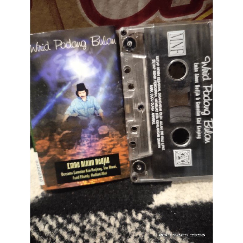 kaset pita wirid padang bulan
