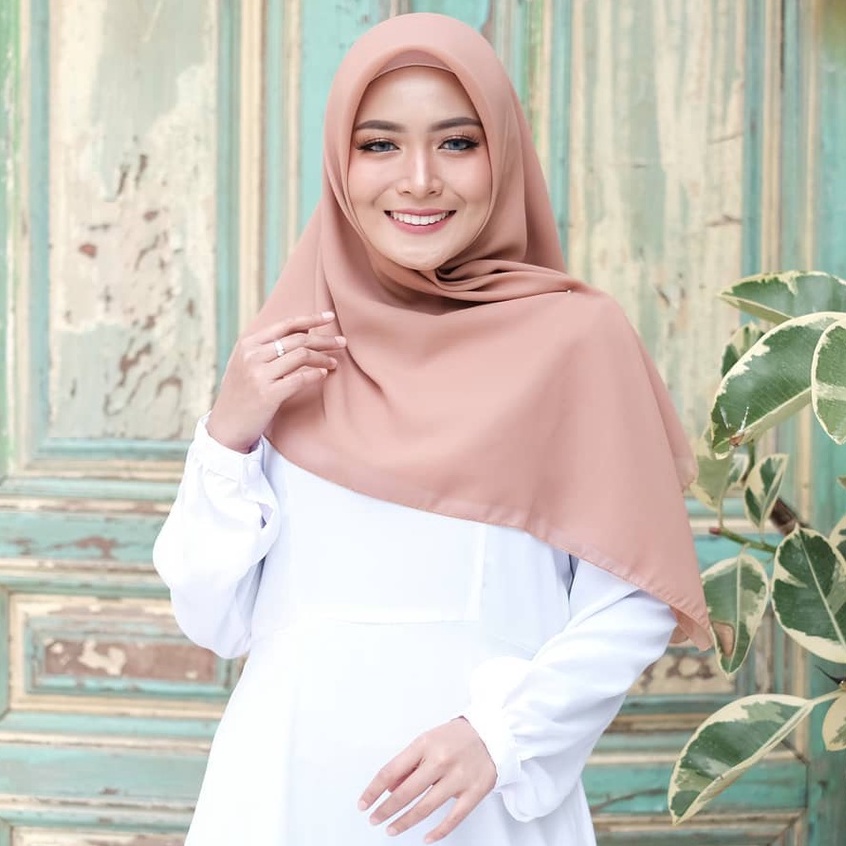 Hijab Bella Square II Hijab Segiempat Bella Square II Hijab Pollycotton II Kerudung II Jilbab-MOCCA