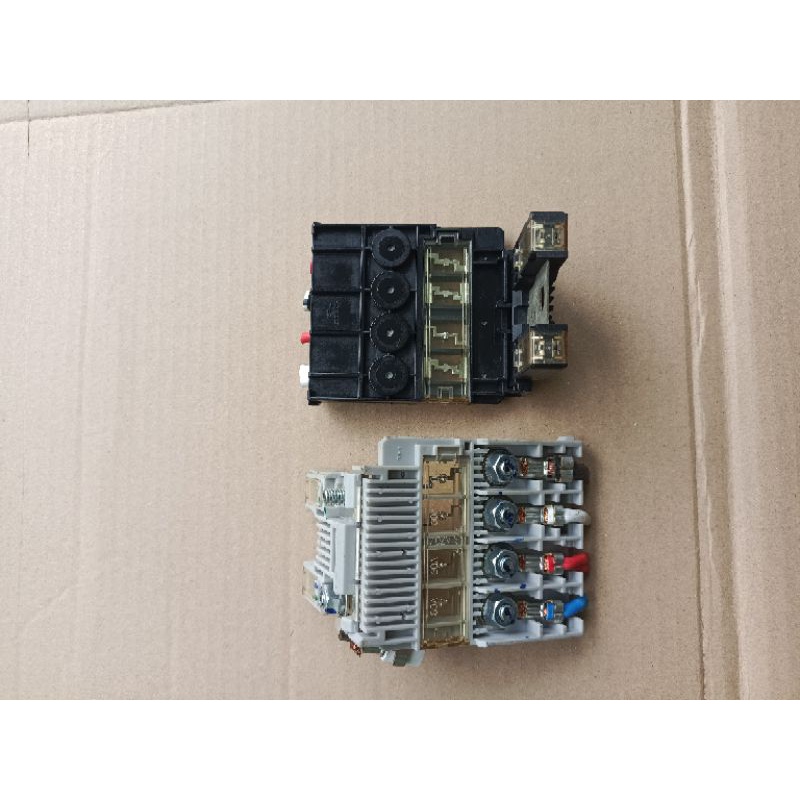 FUSE TERMINAL KEPALA AKI MOBIL MITSUBISHI PAJERO SPORT DAKAR ORIGINAL