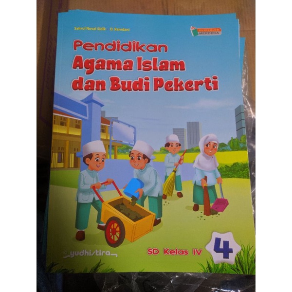 

BUKU PAI / Pendidikan Agama Islam dan Budi Pekerti Kelas 4/IV SD/MI Kurikulum Merdeka/K-22 (Penggerak) Yudhistira