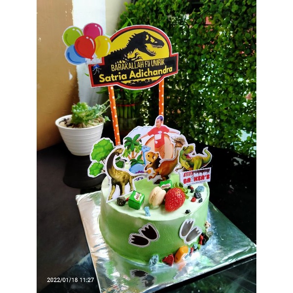 

Cake & Ice Cream Tart karakter tema Dinosaurus [GOSEND ONLY]