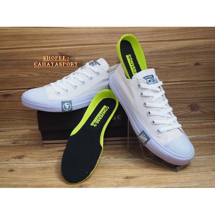converse 150154c