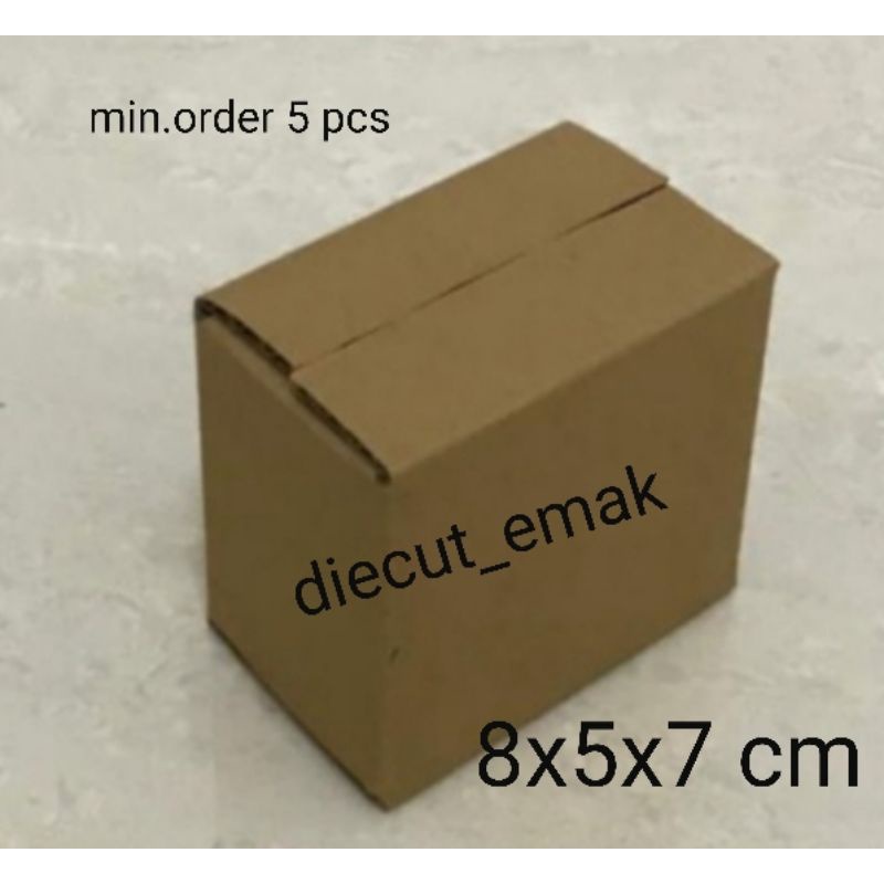 

Kardus / box / uk. 8x5x7 cm / Karton packing polos baru ST