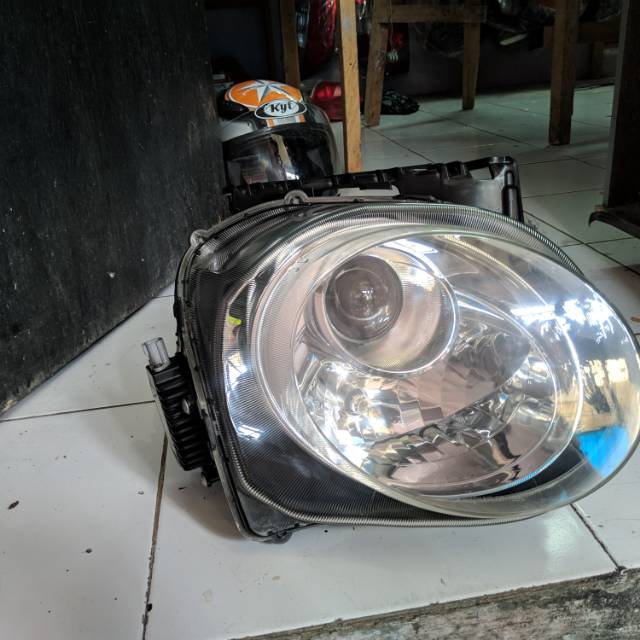 Headlamp Nissan Juke 2017 Hid model balast Original