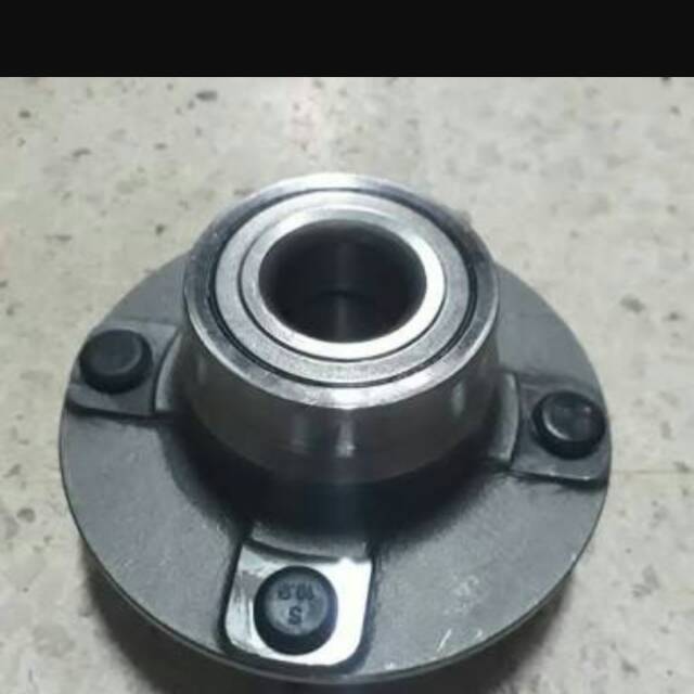 Bearing belakang hyundai Accent