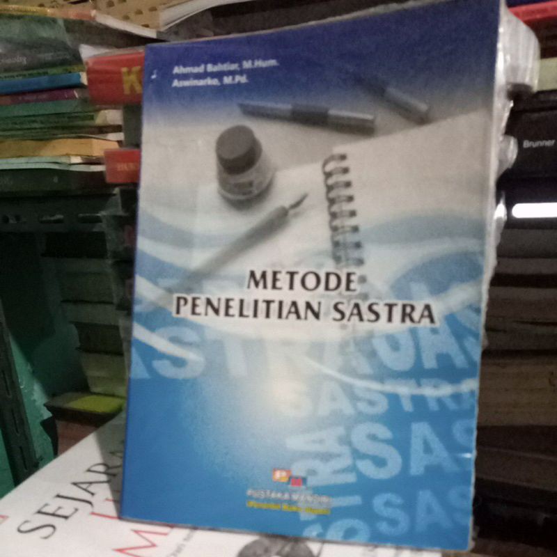 Metode Penelitian Sastra