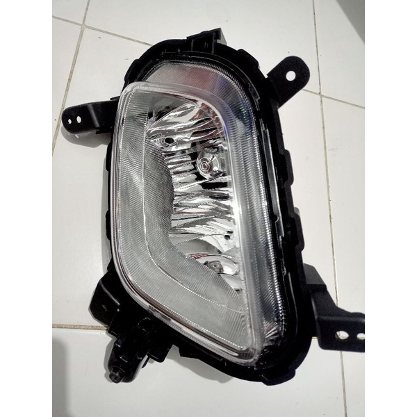 LAMPU FOGLAMP LAMPU KABUT HYUNDAI H1