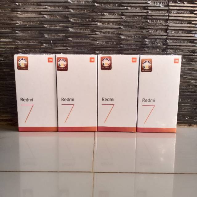 Xiaomi redmi 7 ram 3gb rom 32gb