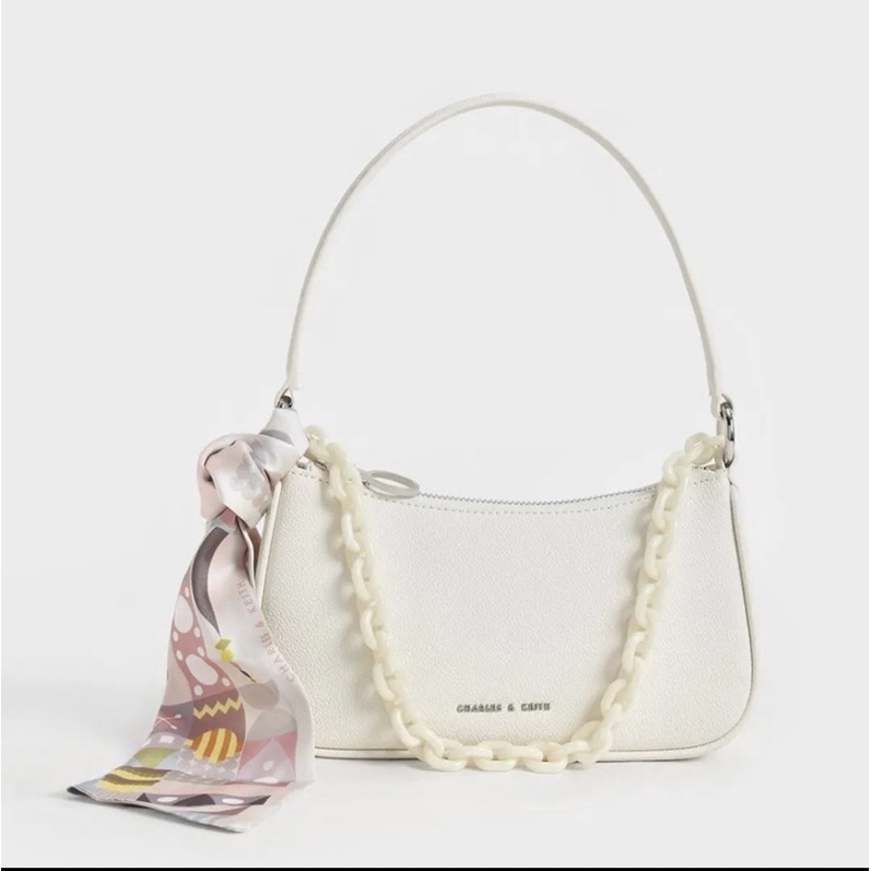 C Alcott Scraf Chain Link Shoulderbag