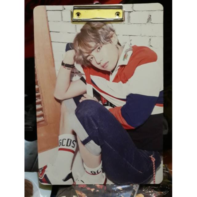 

PAPAN JALAN/UJIAN/MEJA DADA KPOP BTS Love Yourself versi V mamber V
