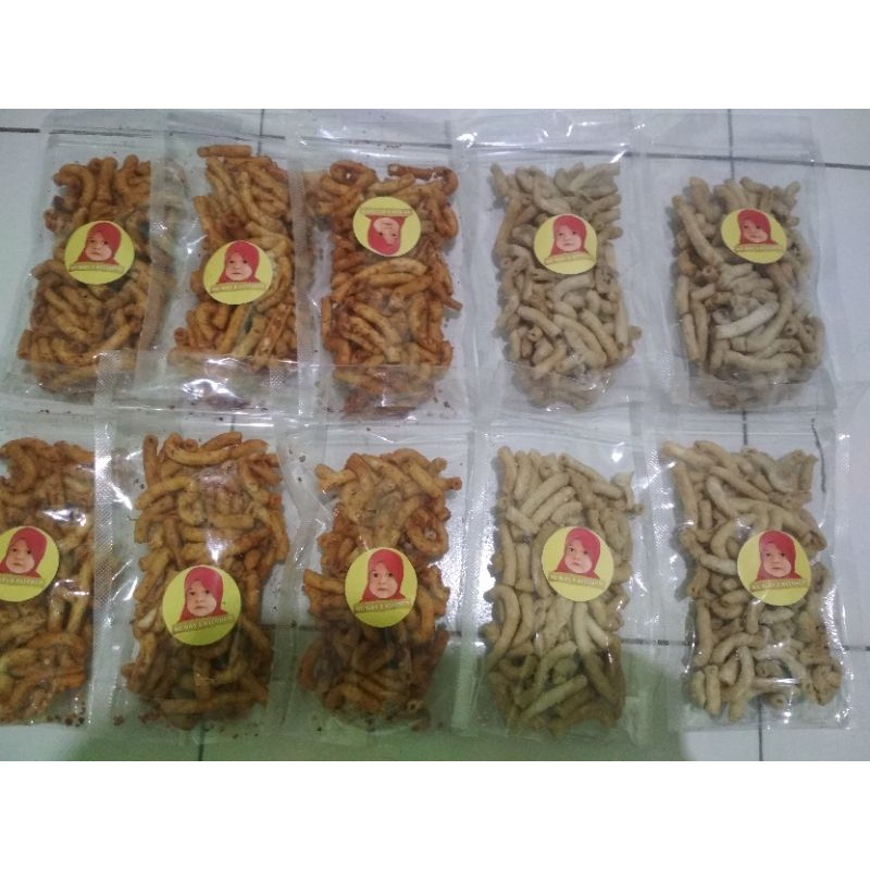 

KERIPIK SEBLAK MAKARONI KHAS TASIKMALAYA MURAH ENAK GURIH