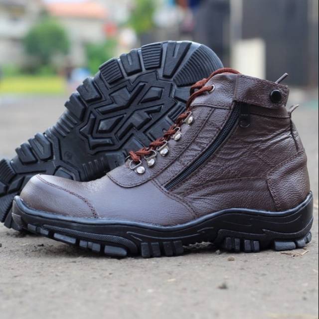 RUBICON-SEPATU BOOTS PRIA SEPATU LAPANGAN SAFETY KULIT ASLI RUBICON MORISAY KULIT