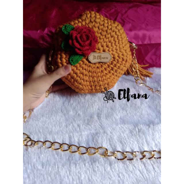 Tas lingkar bunga mawar