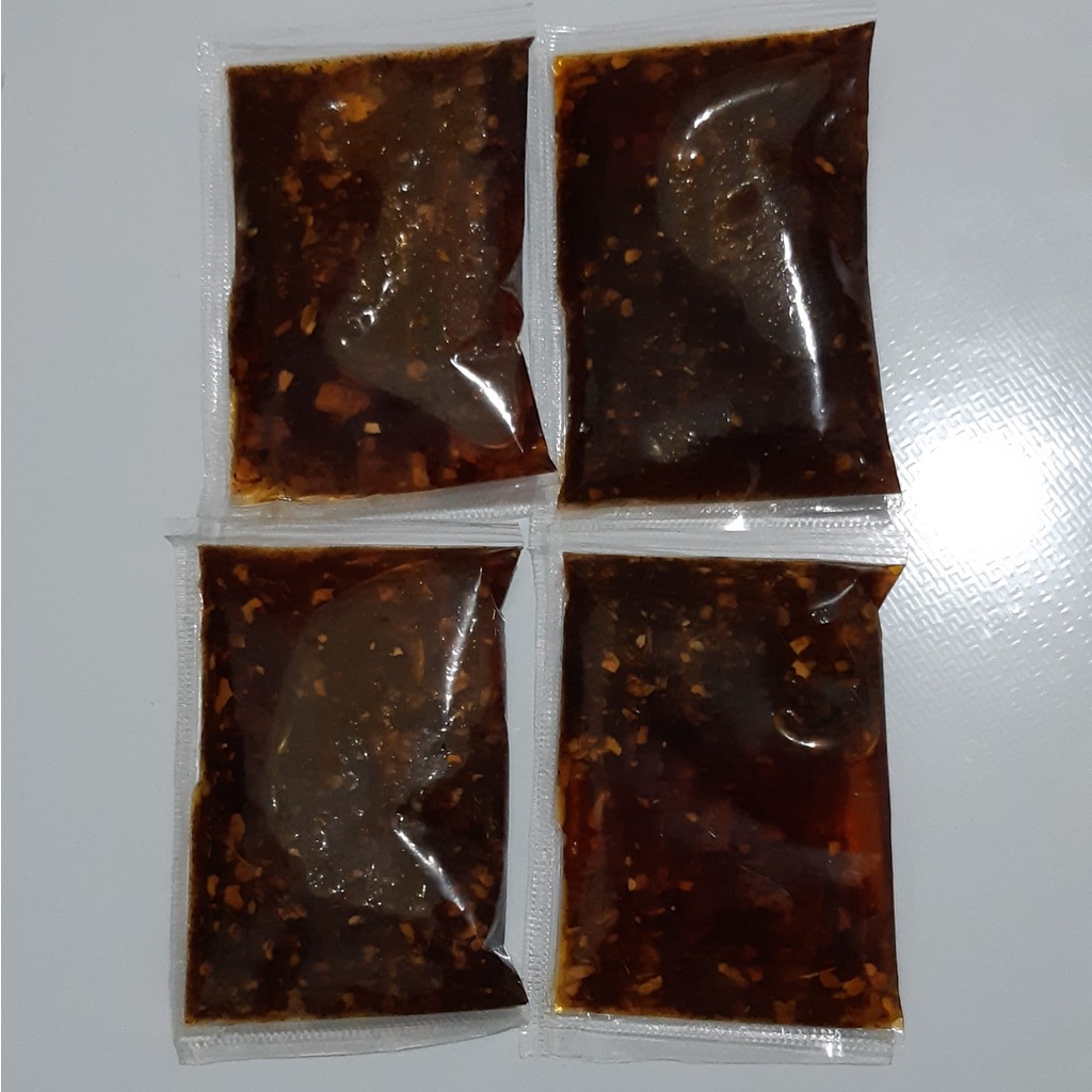 

Chili Oil/ Minyak Cabai 25gr per sachet