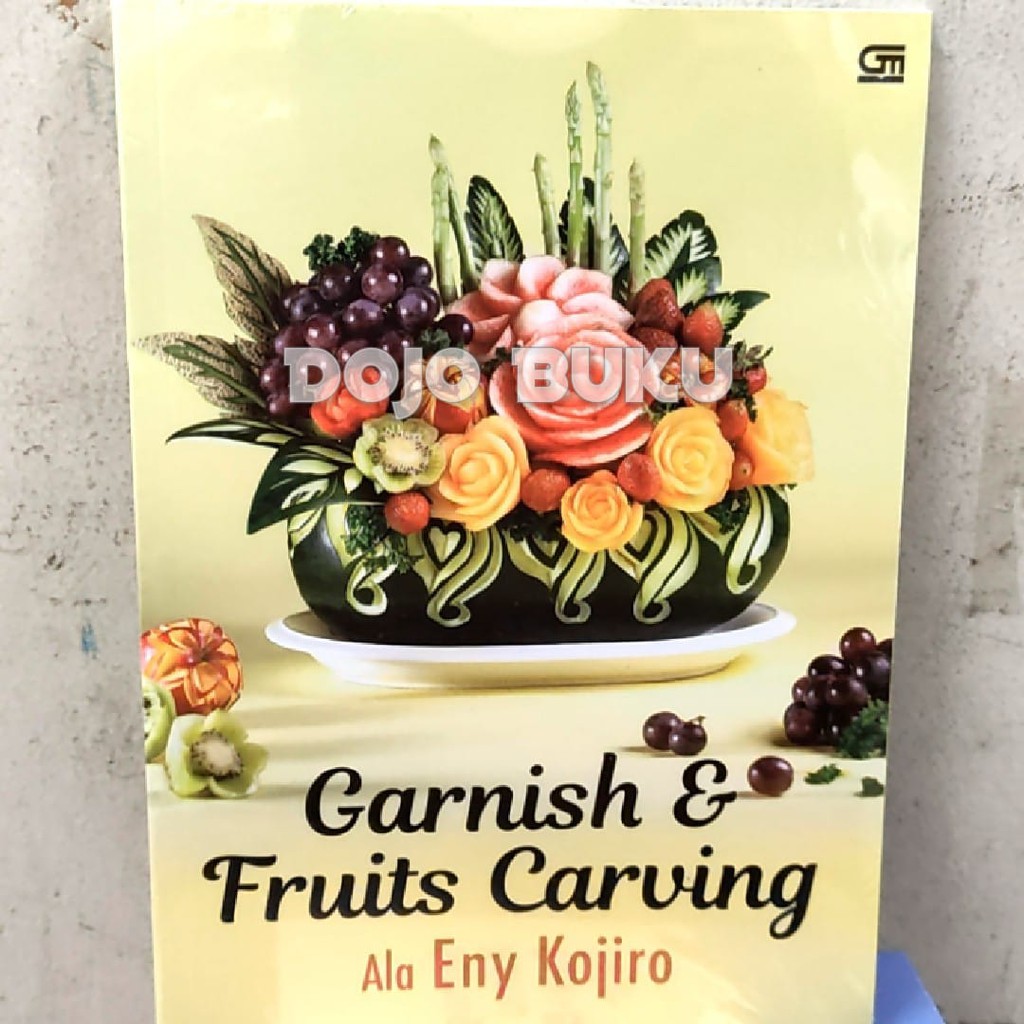 Garnish Dan Fruit by Carving Enykojiro