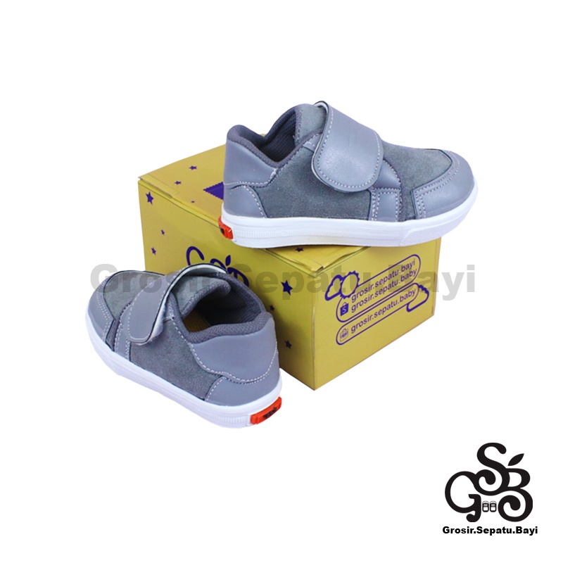 sepatu sneakers anak sepatu anak laki laki sepatu anak perempuan model casual suede polos kids abu polos ringan  fleksibel &amp; Anti Slip