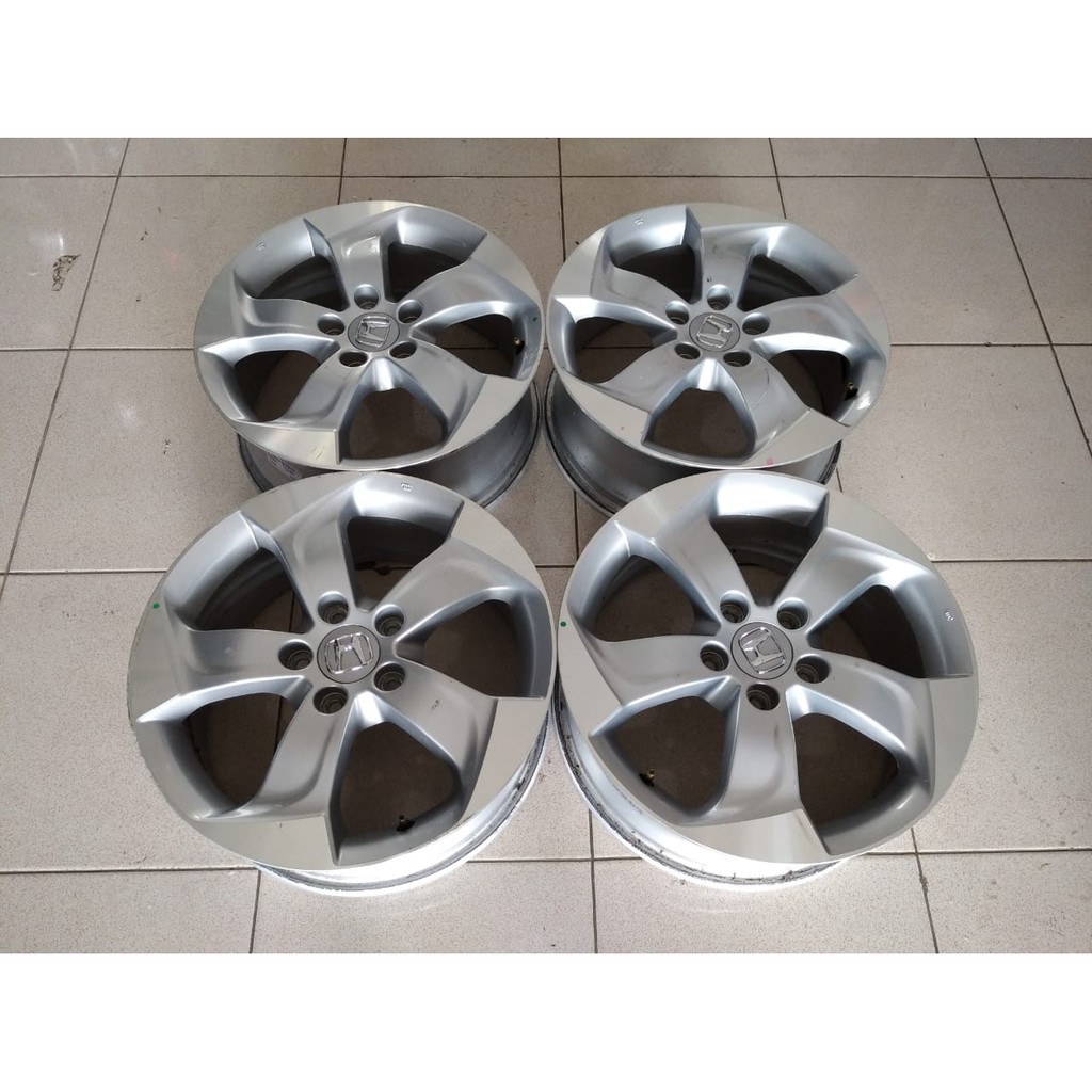 Velg Mobil Bekas Original Copotan Hrv R17 Lubang 5X114,3 Untuk Mobil Innova Terios Camrry Rush Carry