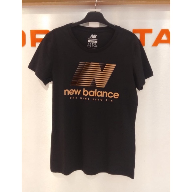 Tshirt New balance Wanita