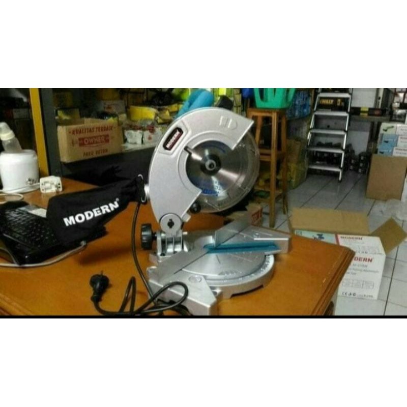 Miter Saw 7 Inch MODERN M 3700 B Mesin Gergaji Kayu Potong Ukir