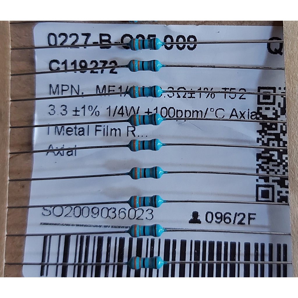 Resistor 3.3 Ohm 3R3 1/4 W Metal film