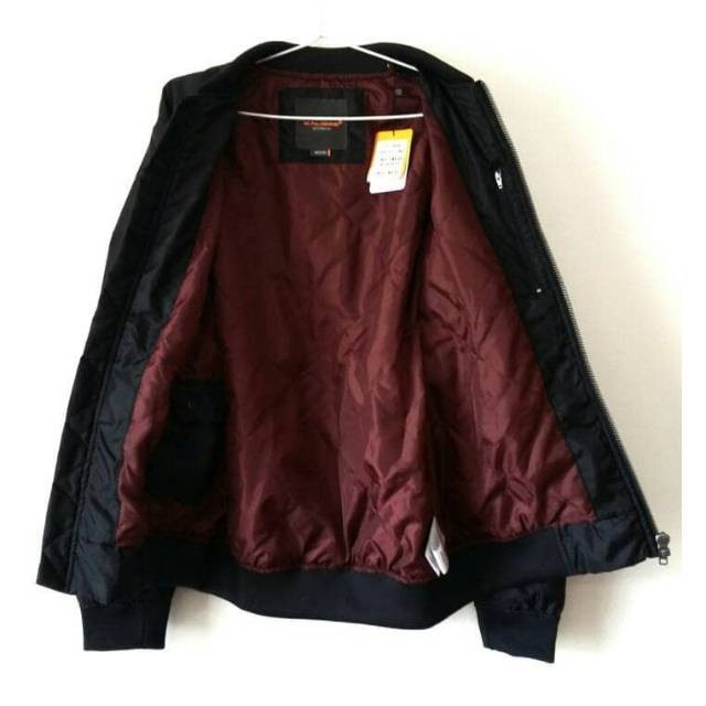 Jaket Bomber Kalibre Art 970141