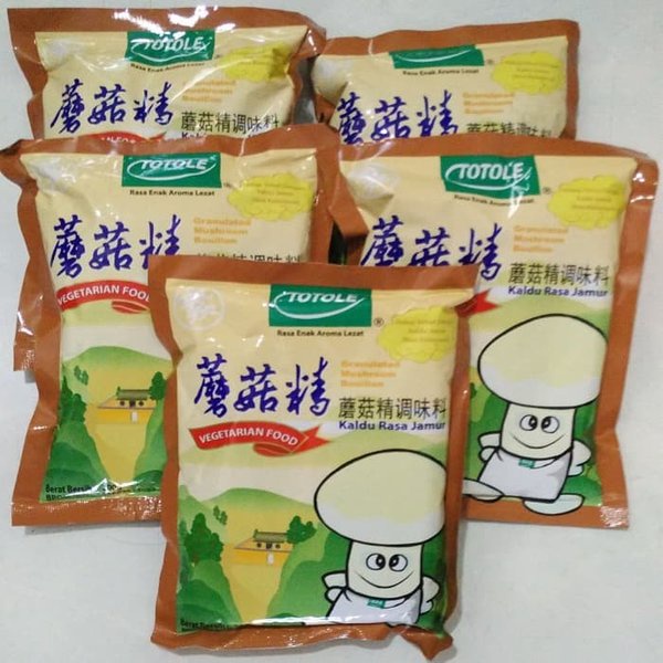 

Totole Vegetarian Food - Kaldu Rasa Jamur 80 gram