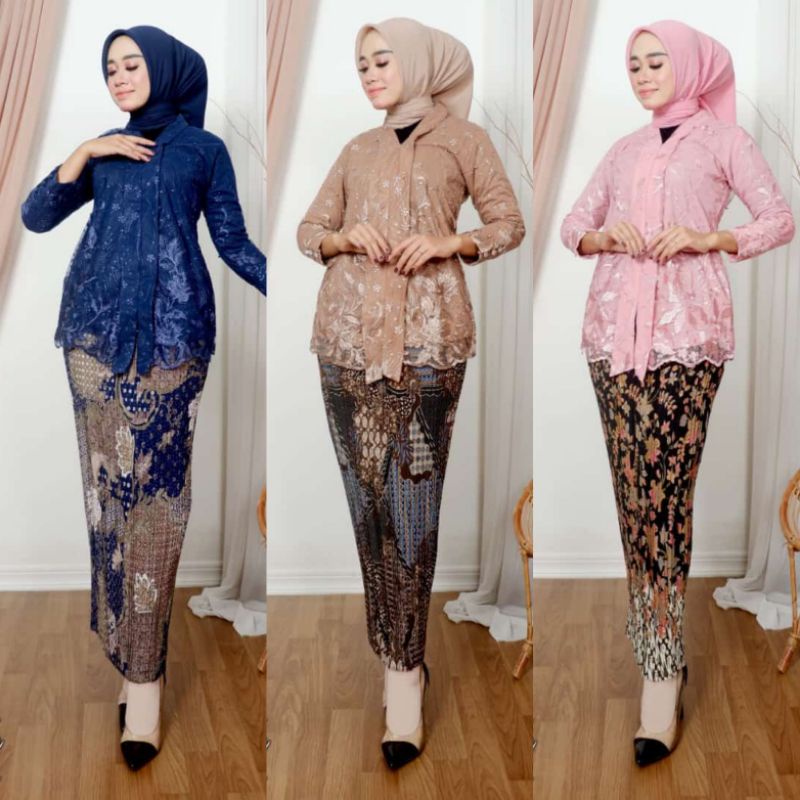 KEBAYA ORIGINAL//KEBAYA BRUKAT TILLE KARTINI//By Mutiara Collection