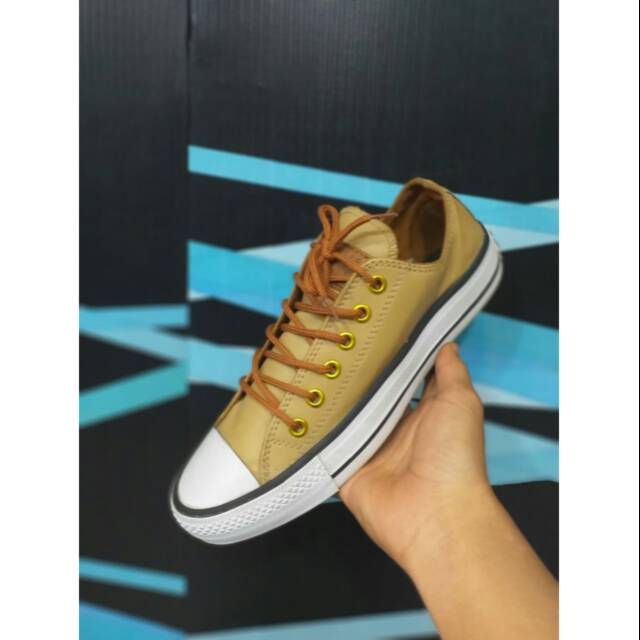 Sepatu converse allstar
