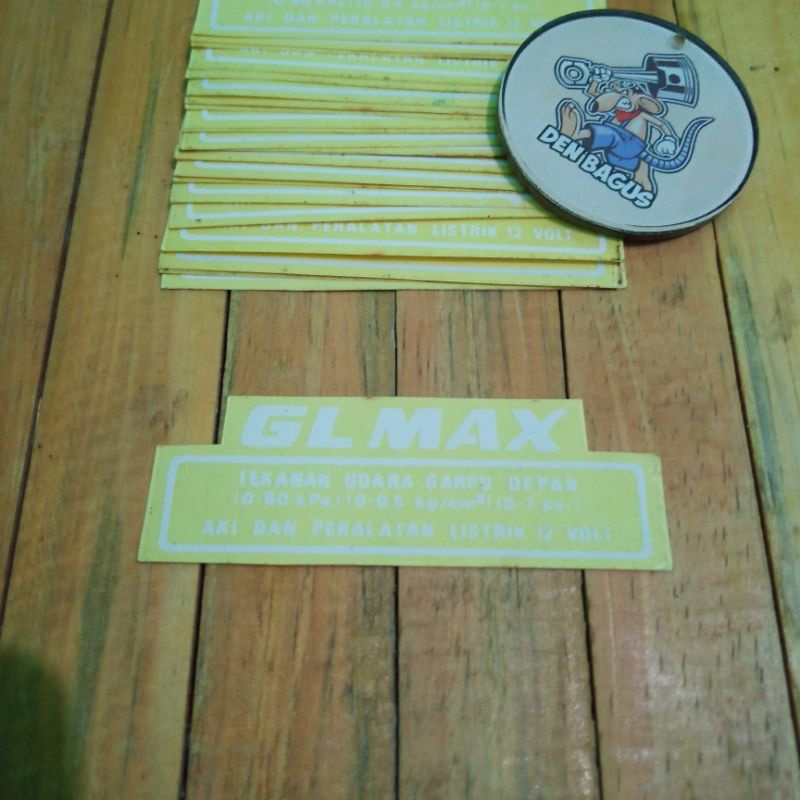 Jual STIKER STICKER LABEL PELENGKAP DETAIL TEKANAN GARPU DEPAN AKI DAN