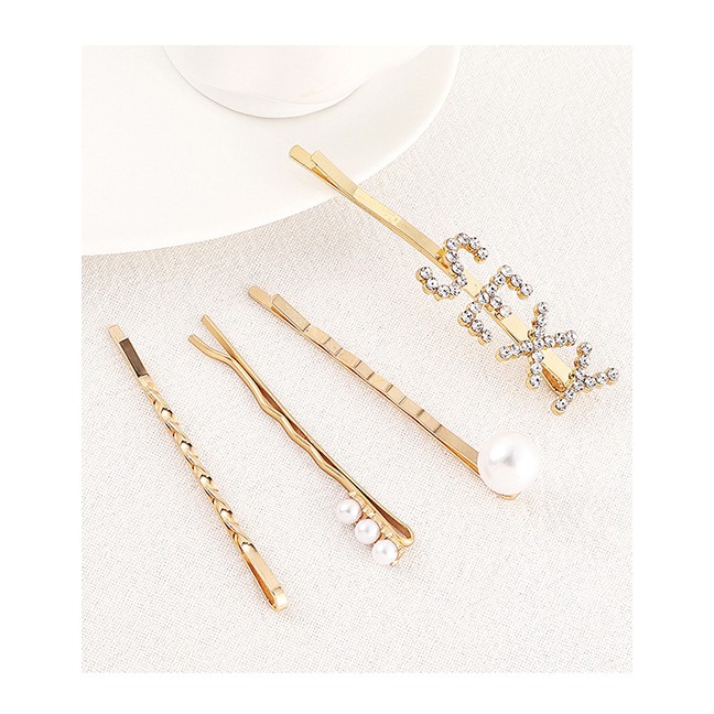 LRC Jepit Rambut Fashion Gold Letter Hairpin Set Y61535