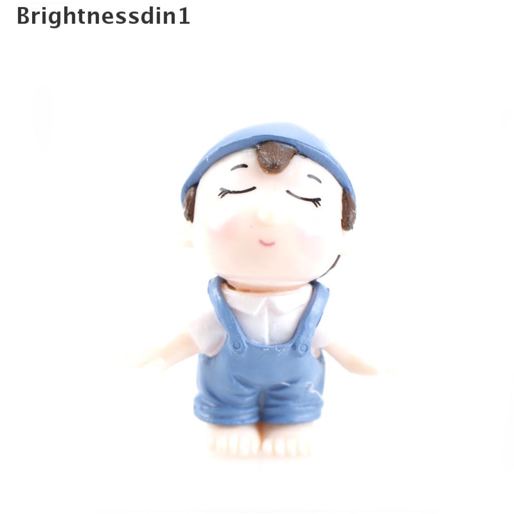Miniatur Pasangan Gnomes Moss Terrariums Bahan Resin Untuk Taman