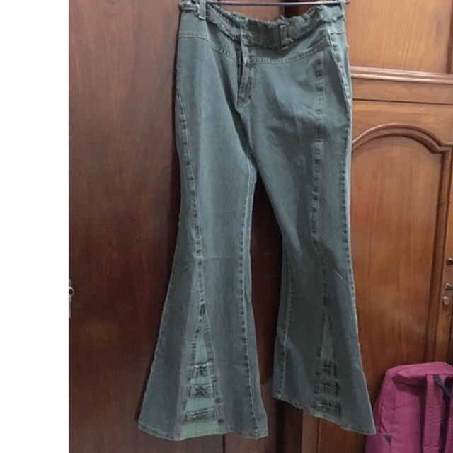 cutbray jeans preloved