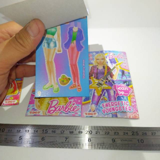 Mainan Bp Buku Barbie Isi 8 Model