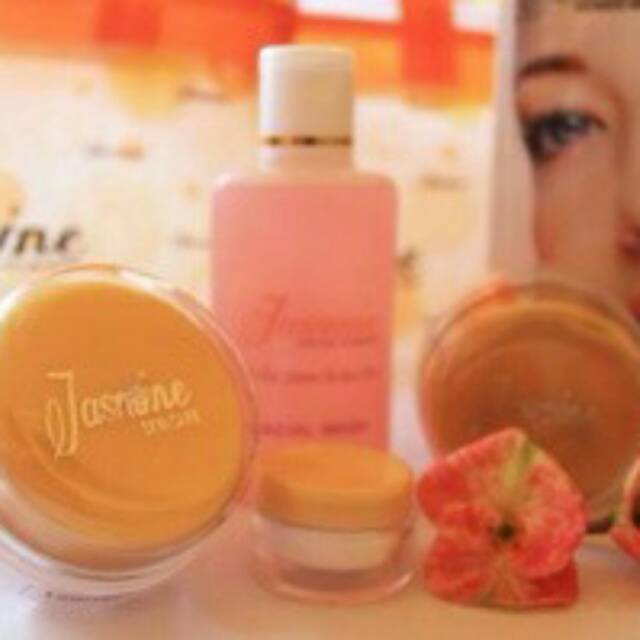 ( Hrga blm ongkir) NEW JASMINE SKINCARE PAKET NORMAL