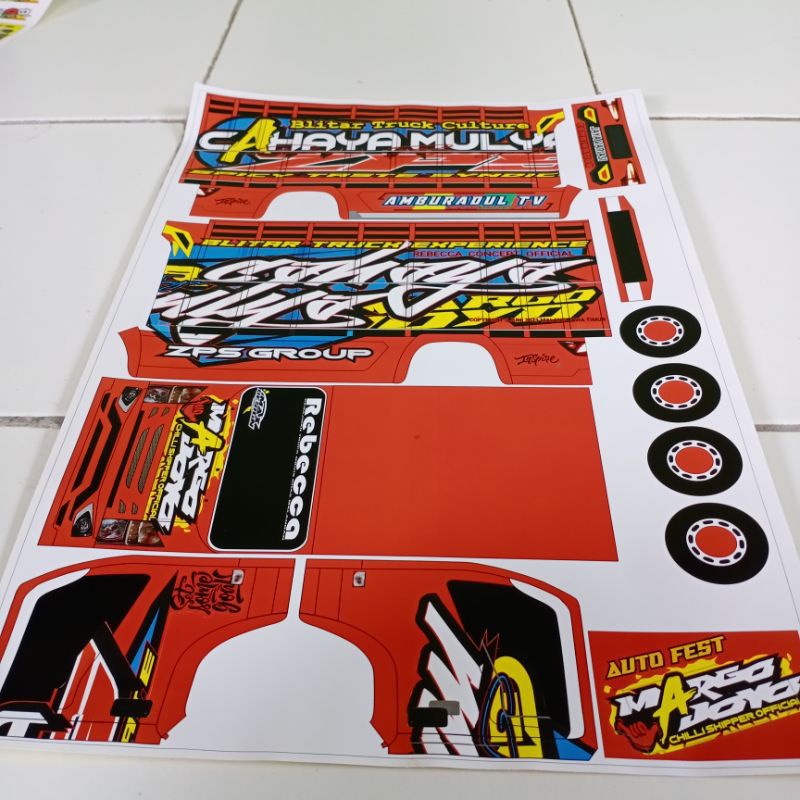 

stiker miniatur truk