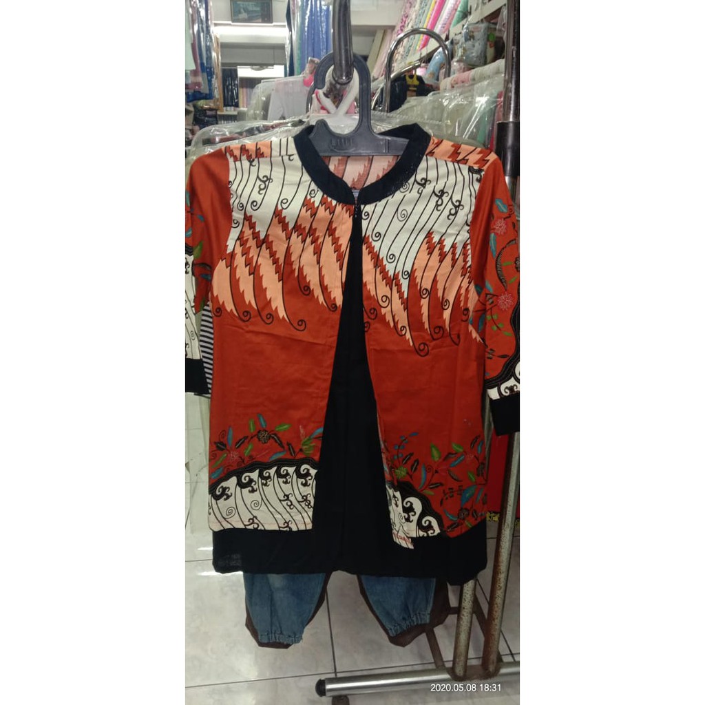 Atasan wanita dewasa batik model rompi kombinasi dasar hitam kombinasi batik warna