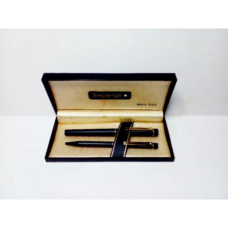 

New Old Stock - sepasang pulpen sheaffer targa 1003 black matte - mata pena gold 14K 585 - original