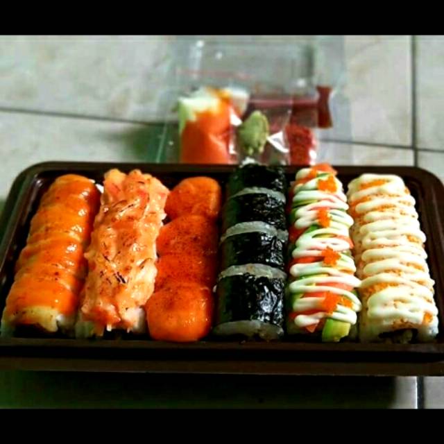 

Sushi roll homemade